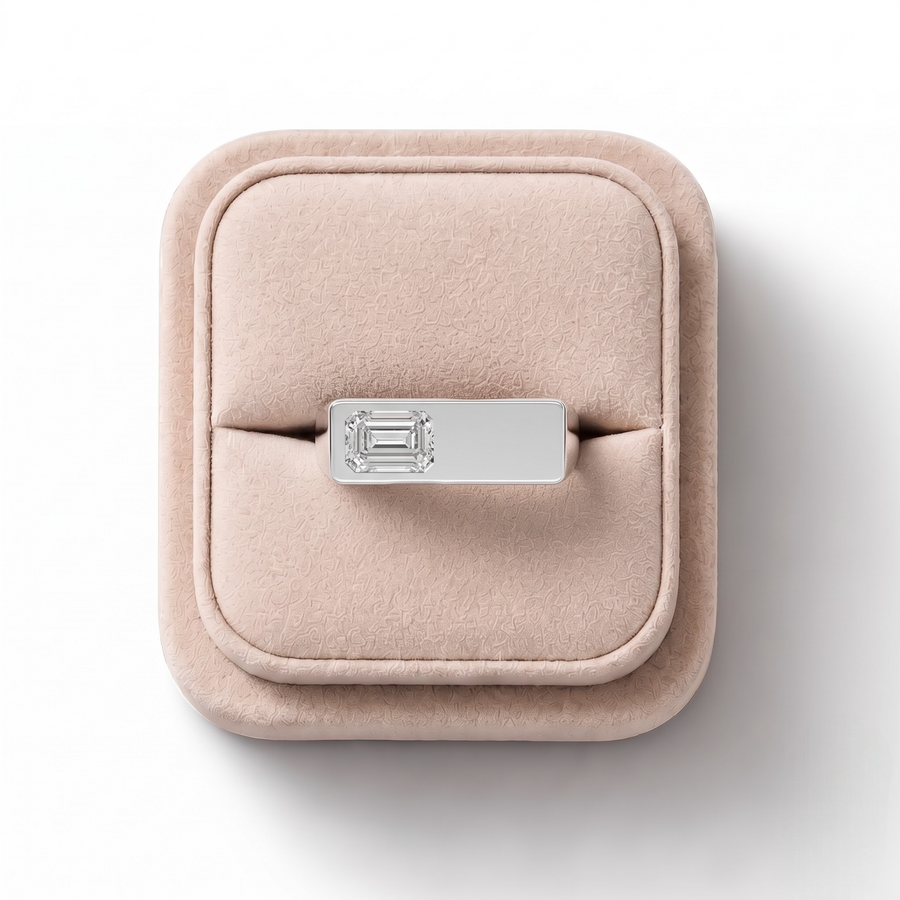 0.8 Ct Emerald Signet Lab Grown Diamond Ring