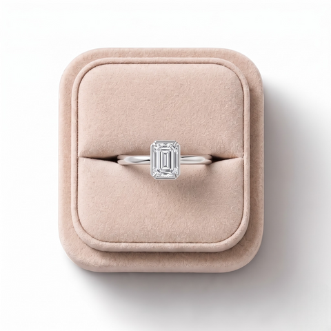 1.00 Ct Emerald Solitaire Bezal Set Ring