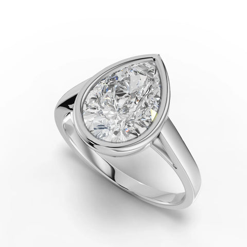 White gold bezel macro detail