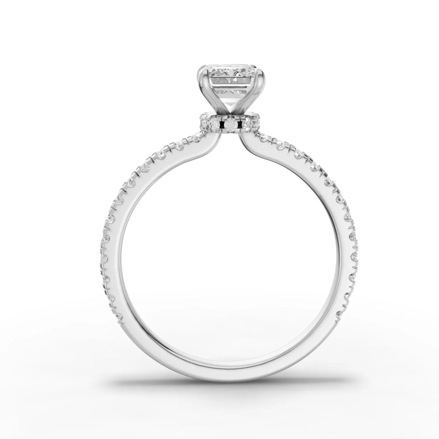White gold band curvature detail