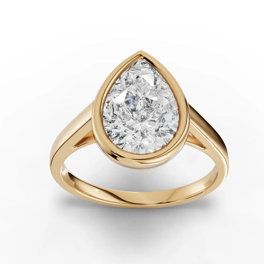 Pear-cut engagement ring in yellow gold