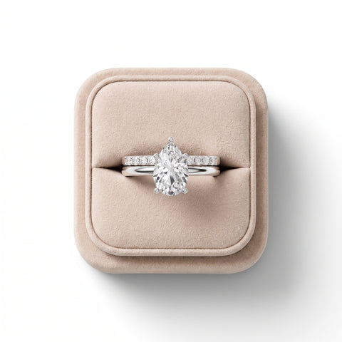 1.70 Ct Pear Solitaire Lab Grown Diamond Bridal Ring Set