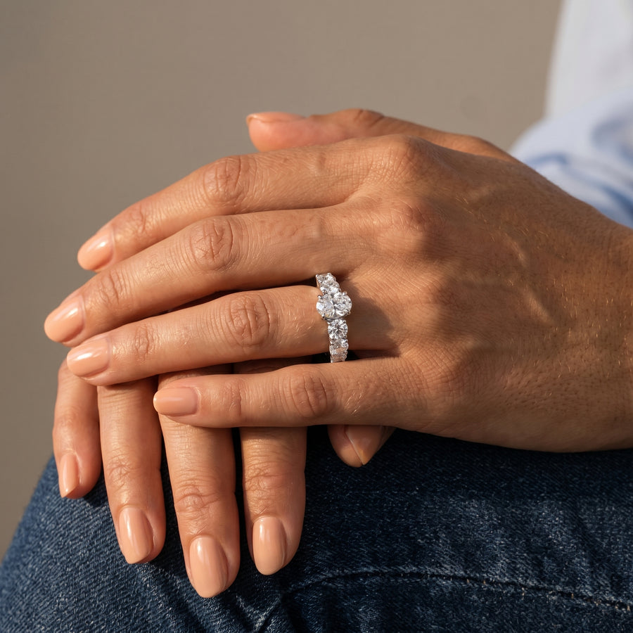2.14 Ct Oval Solitaire With Side Diamond Ring