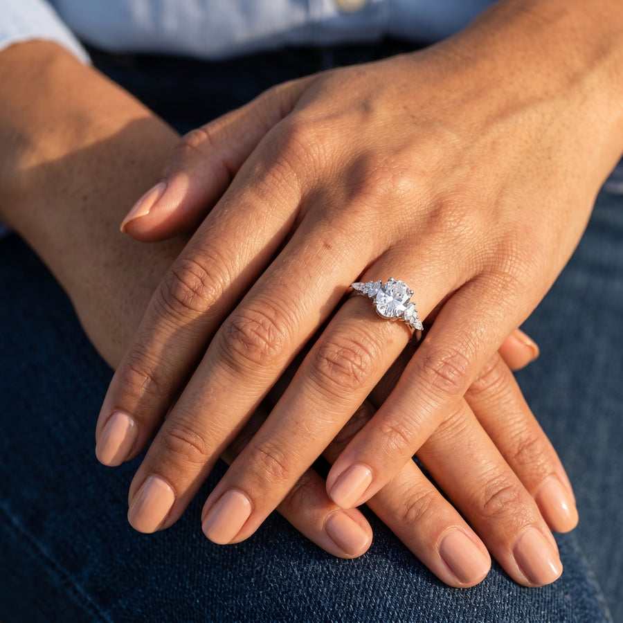1.67 Ct Oval Solitaire With Side Diamond Ring
