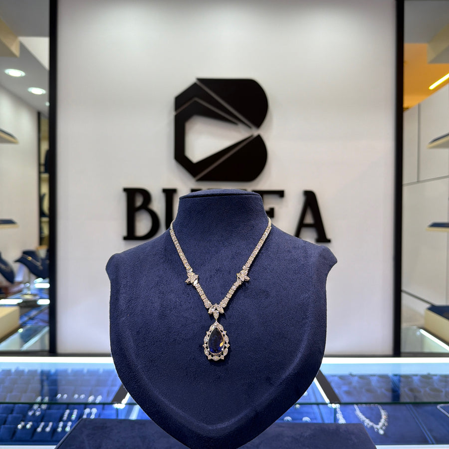 Lab-Grown Diamond Necklace with Pear Drop Pendant in white gold