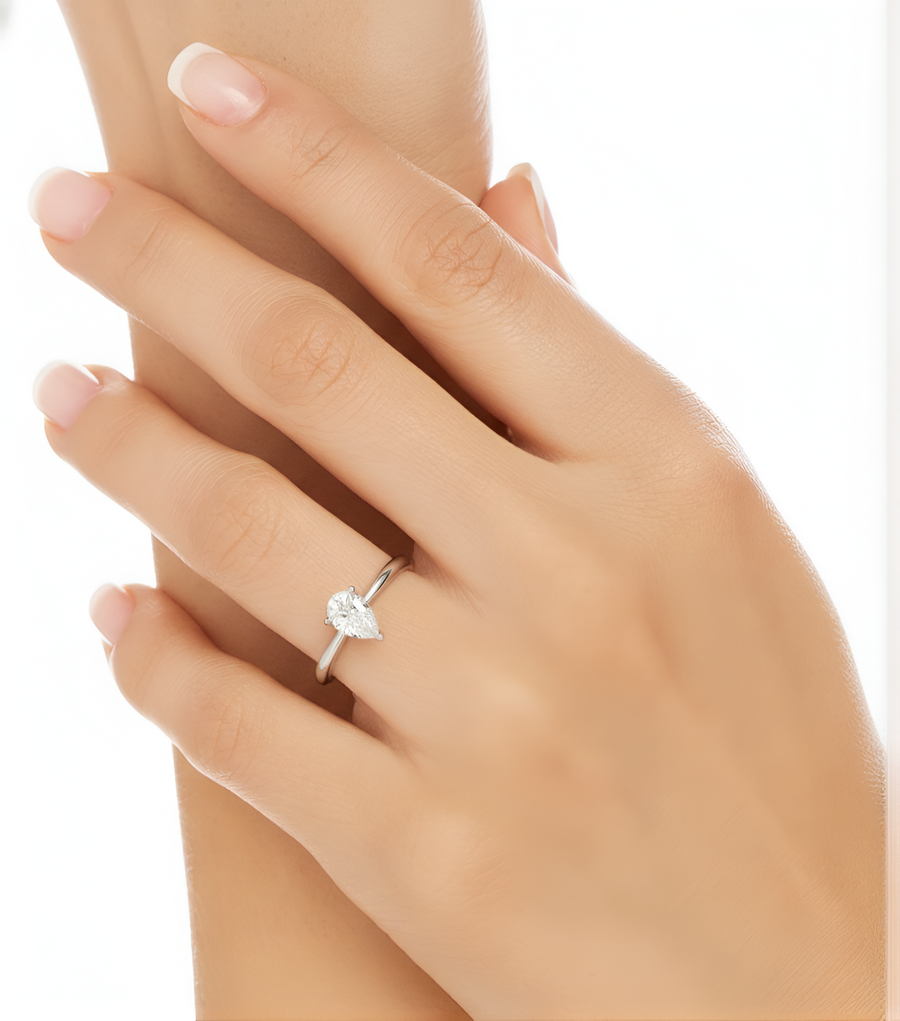 1.00 CT pear lab-grown diamond ring white gold top by model