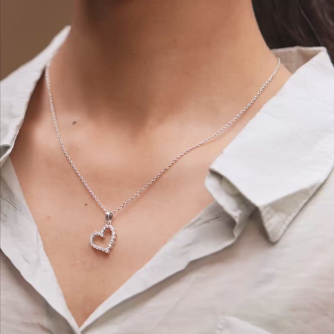 0.45CT Round Lab Diamond Heart Pendant