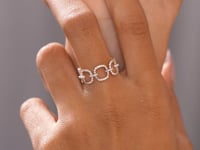 Model wearing interlocking link lab-grown diamond ring video