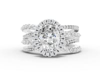 360 rotation of 2.44 CT oval halo lab-grown diamond ring