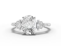 360 rotation of 1.79 CT oval three-stone lab-grown diamond ring