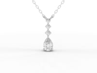 قلادة متدلية من الألماس الكمثري المصنّع مخبرياً مع نقاط زخرفية هندسية