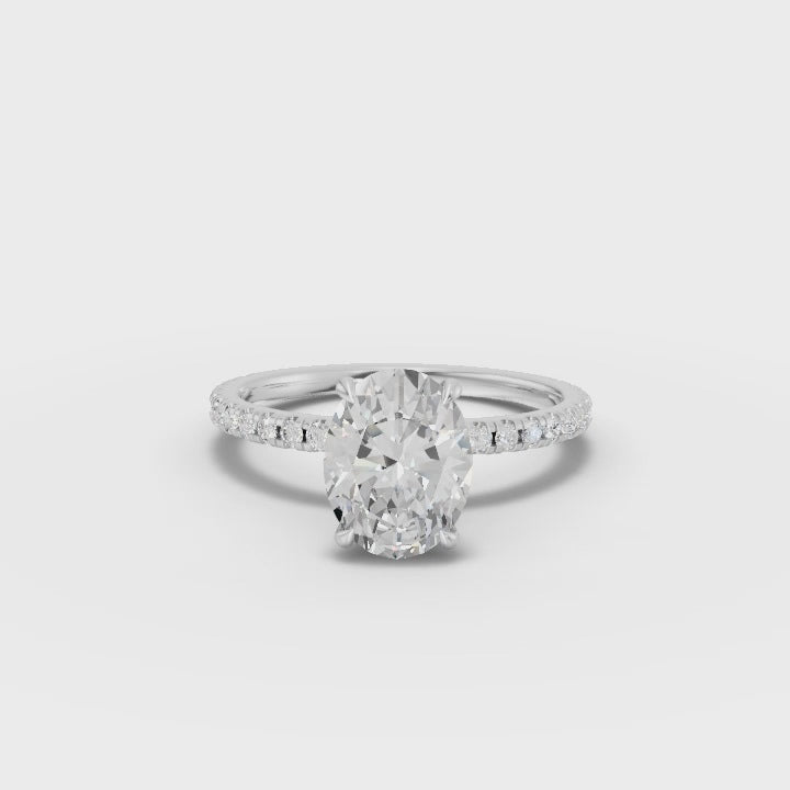 360 rotation of 1.79 CT oval lab-grown diamond ring