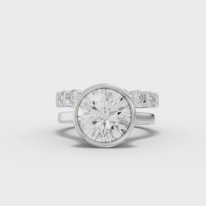 360 rotation of 3.79 CT round lab-grown diamond bridal set