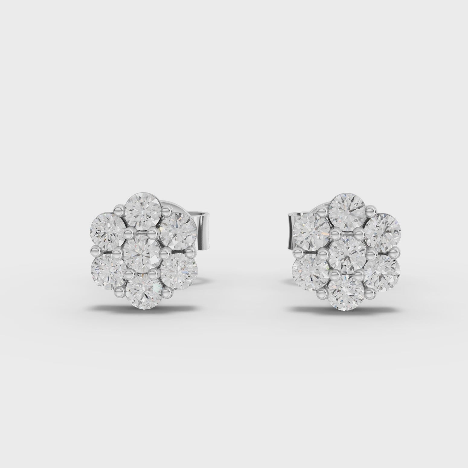 360 rotation of 0.41 CT lab-grown diamond cluster stud earrings