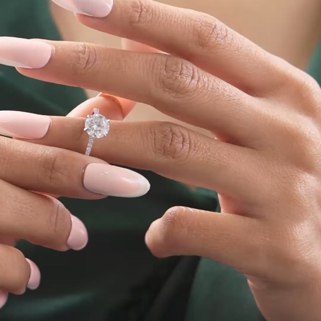 Ring in motion showing full brilliance pathway on model's hand