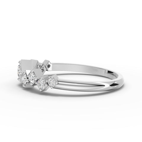 0.30 Ct Kite-Set Round Half Eternity Lab Diamond Ring