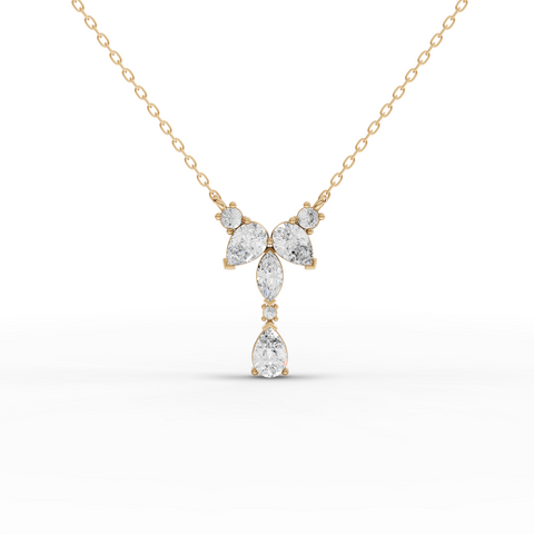 قلادة على شكل حرف Y مرصعة بالألماس المصنّع مخبرياً، مع ألماس كمثري وماركيز