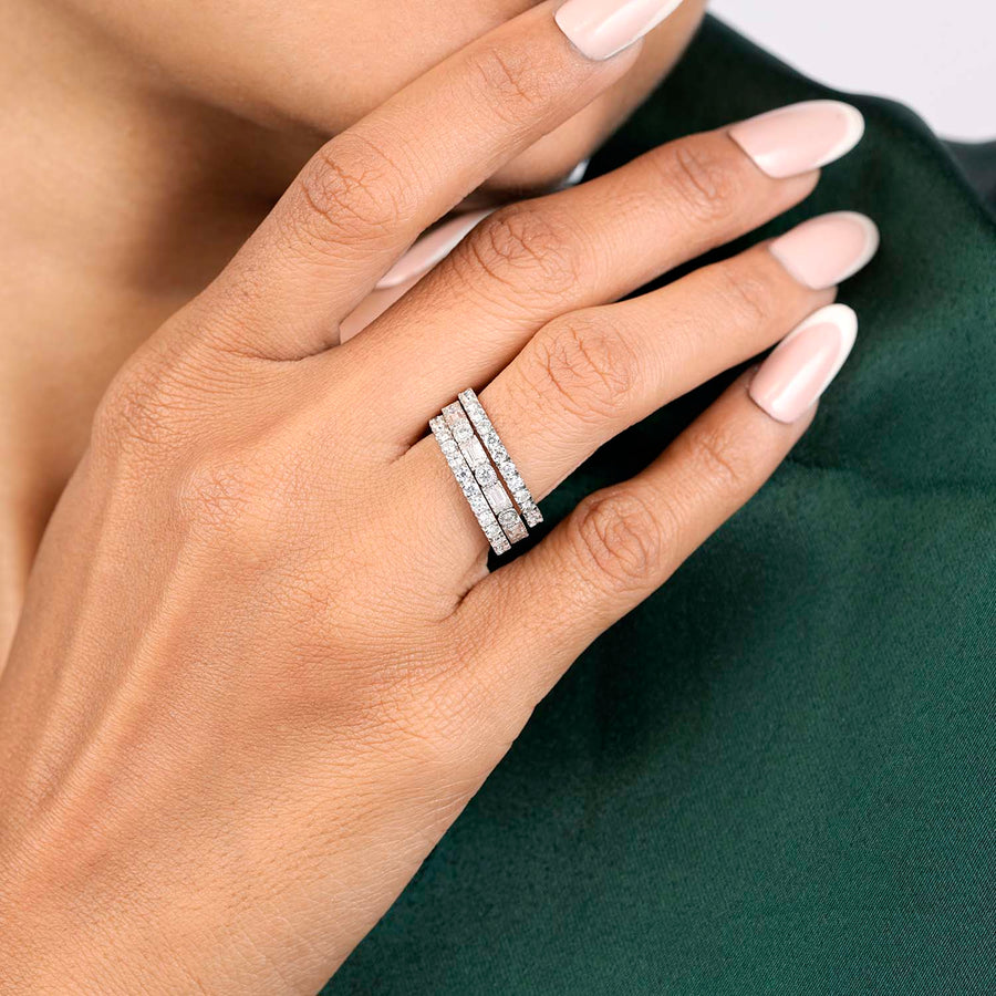 Diamond bridal set model angle