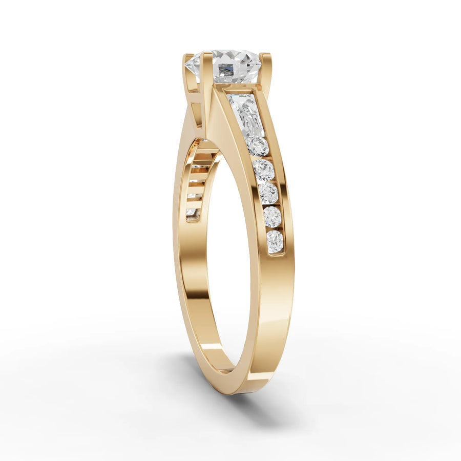 Round lab-grown split shoulder ring yellow gold close-up