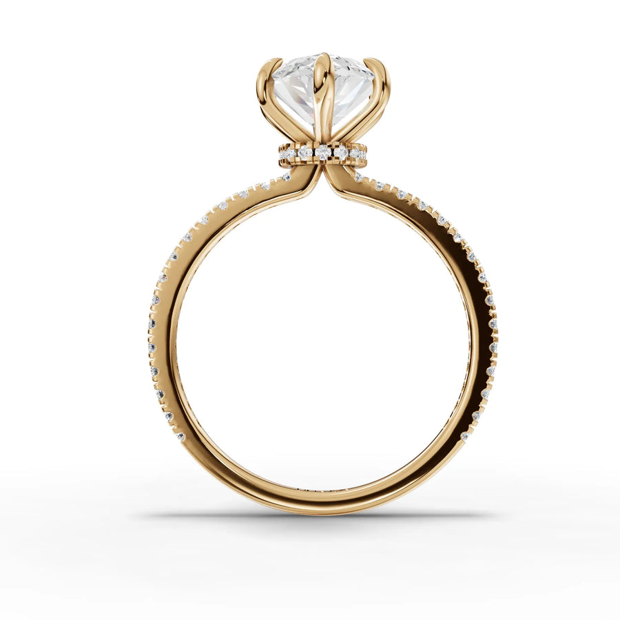 Marquise cut ring yellow gold close-up